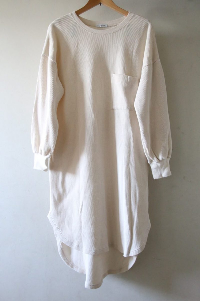 ジーナシスワンピース