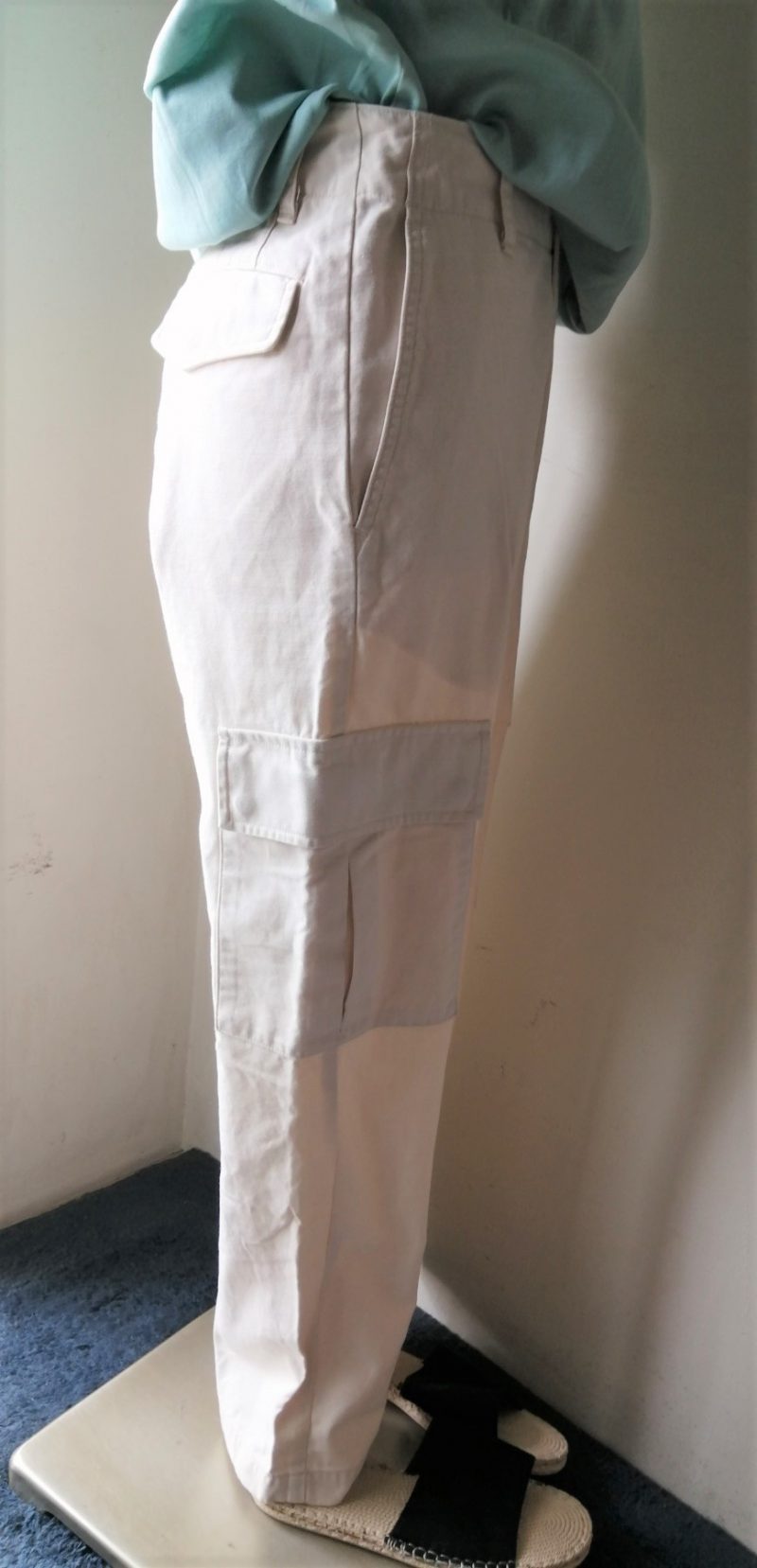 ビューティアンドユーズユナイテッドアローズパンツ