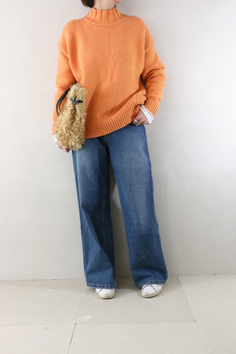 オレンジニット×ワイドデニムコーデ（sold out） | FITTING LOG