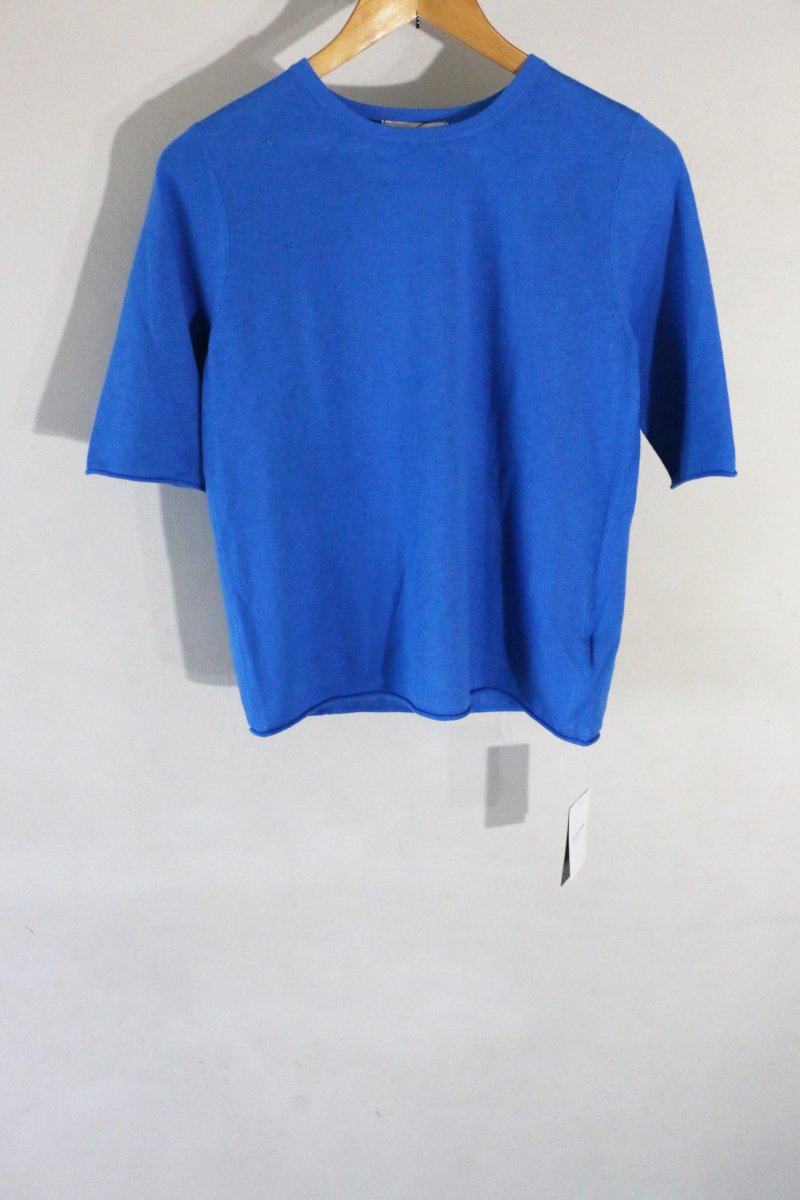 プラージュニット