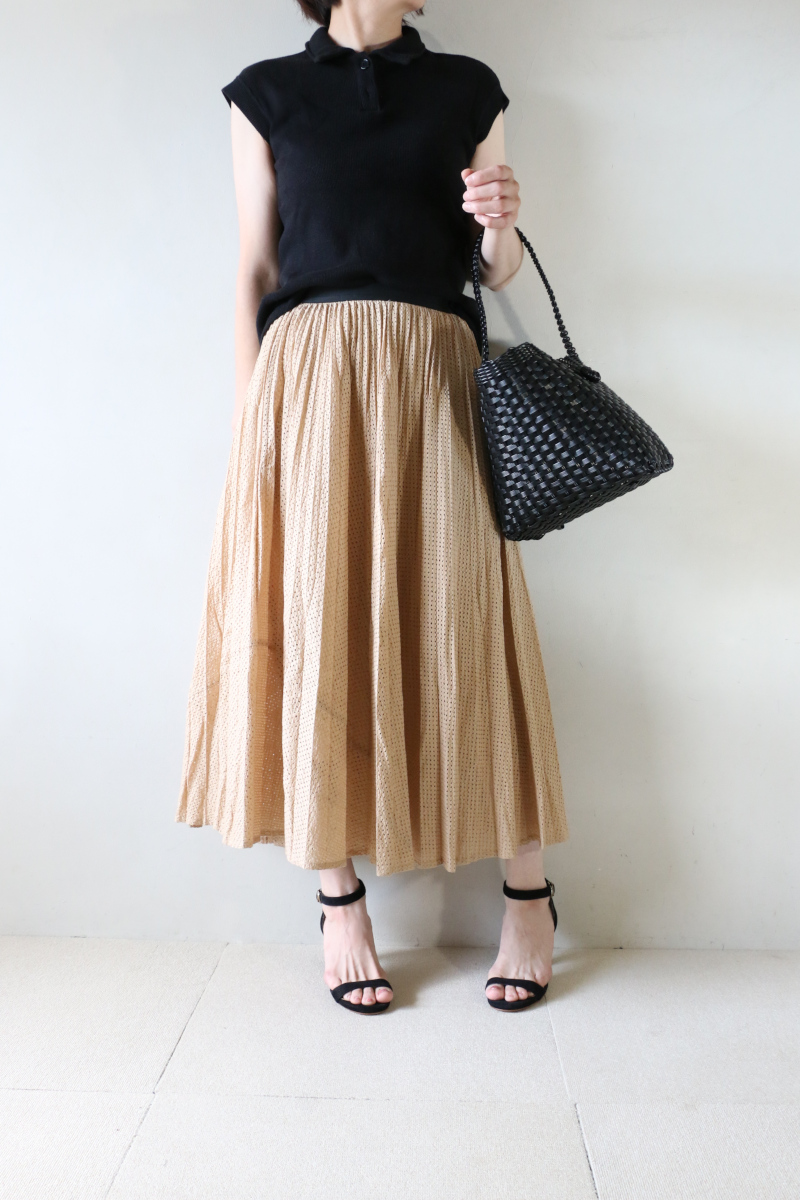 ワッフルポロ×コットンスカートコーデ2