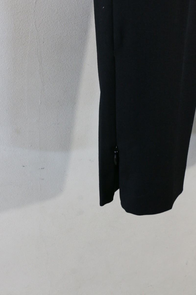 ドゥーズィエムクラスパンツ裾