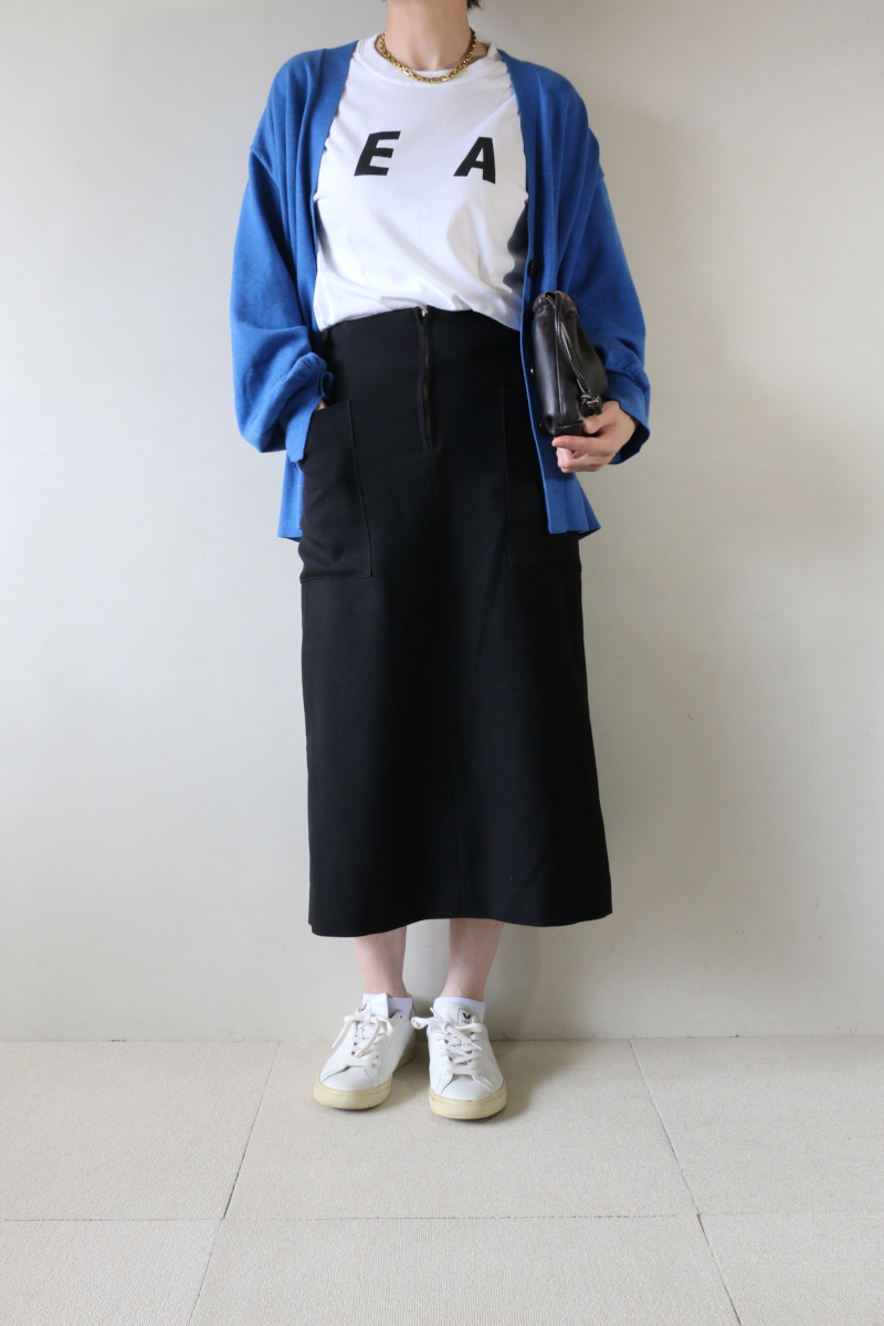 カーディガンコーデ2