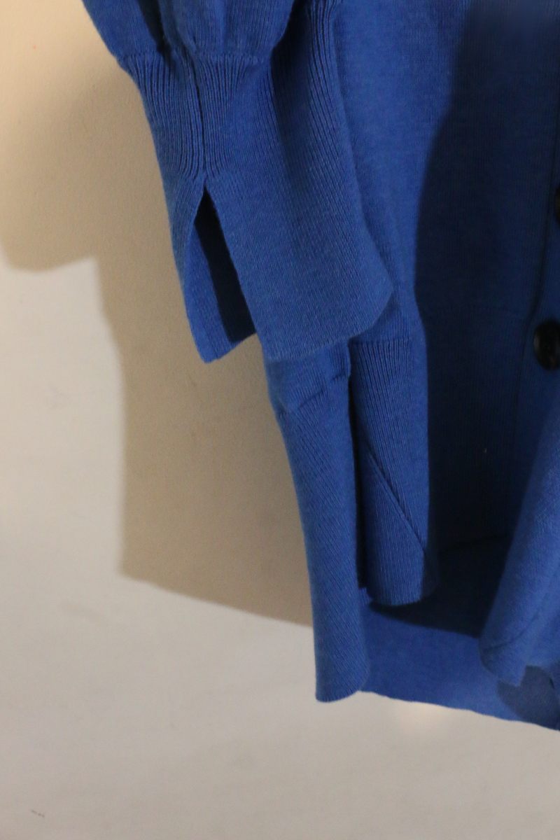 アダムエロペカーデ袖