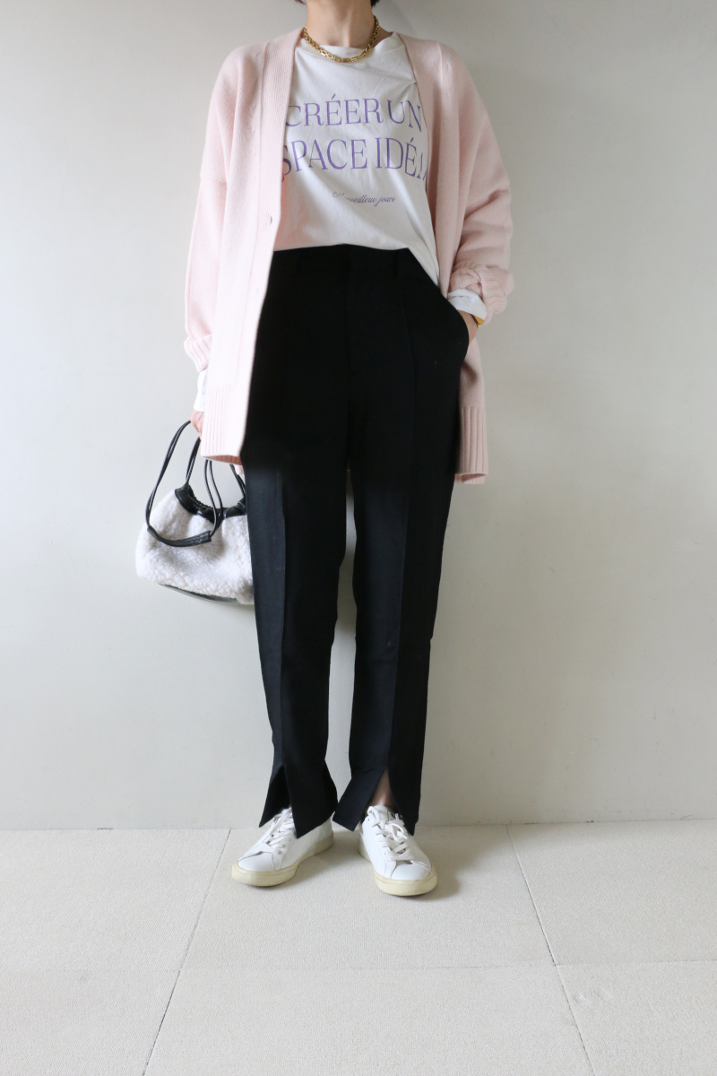 PINKカーディガンコーデ2