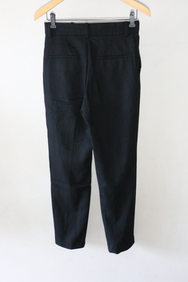 フレームワークパンツ後ろ