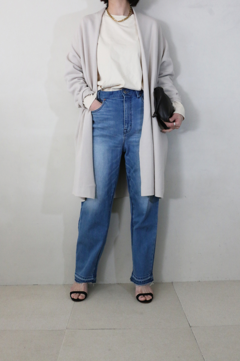 春カーディガンコーデ