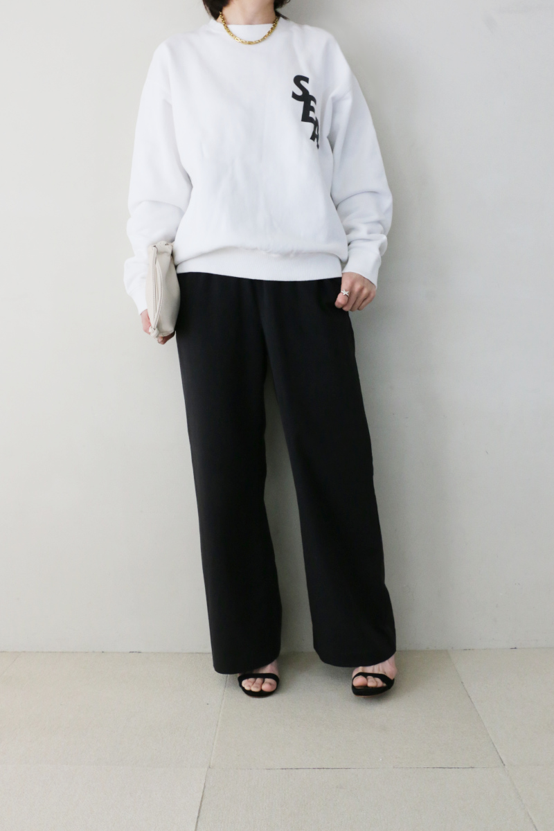 WIND AND SEAスウェットモノトーンコーデ6