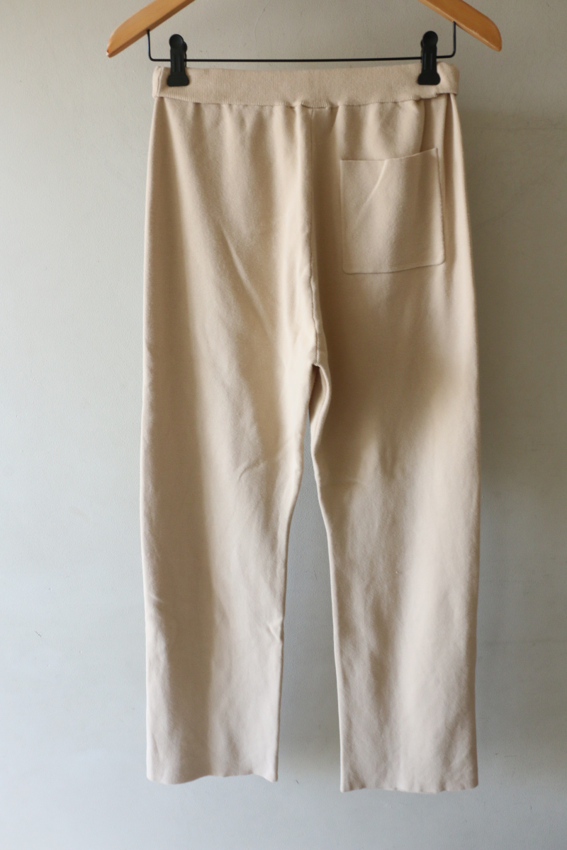 ドアーズパンツ後ろ