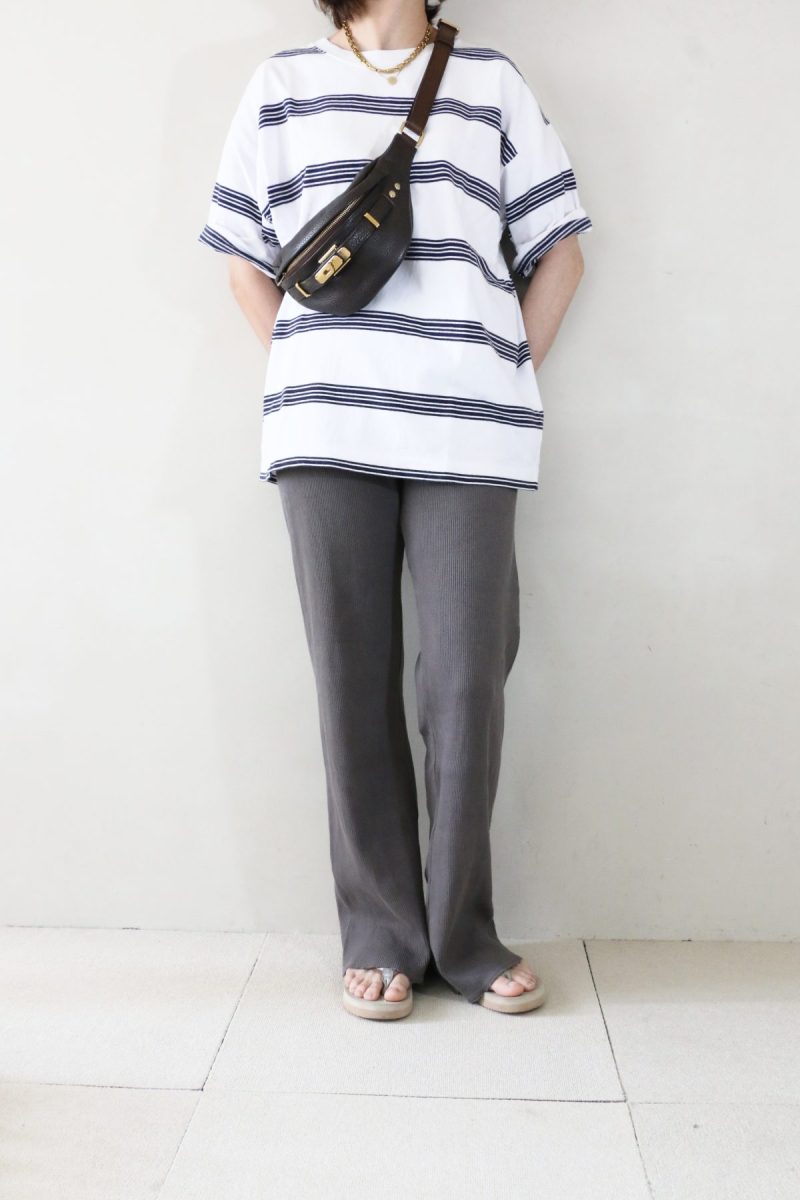 bigTシャツ×CALUXパンツコーデ