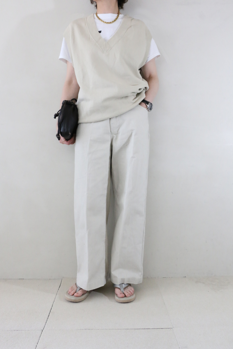 PLAGEスウェットベストリラックスコーデ