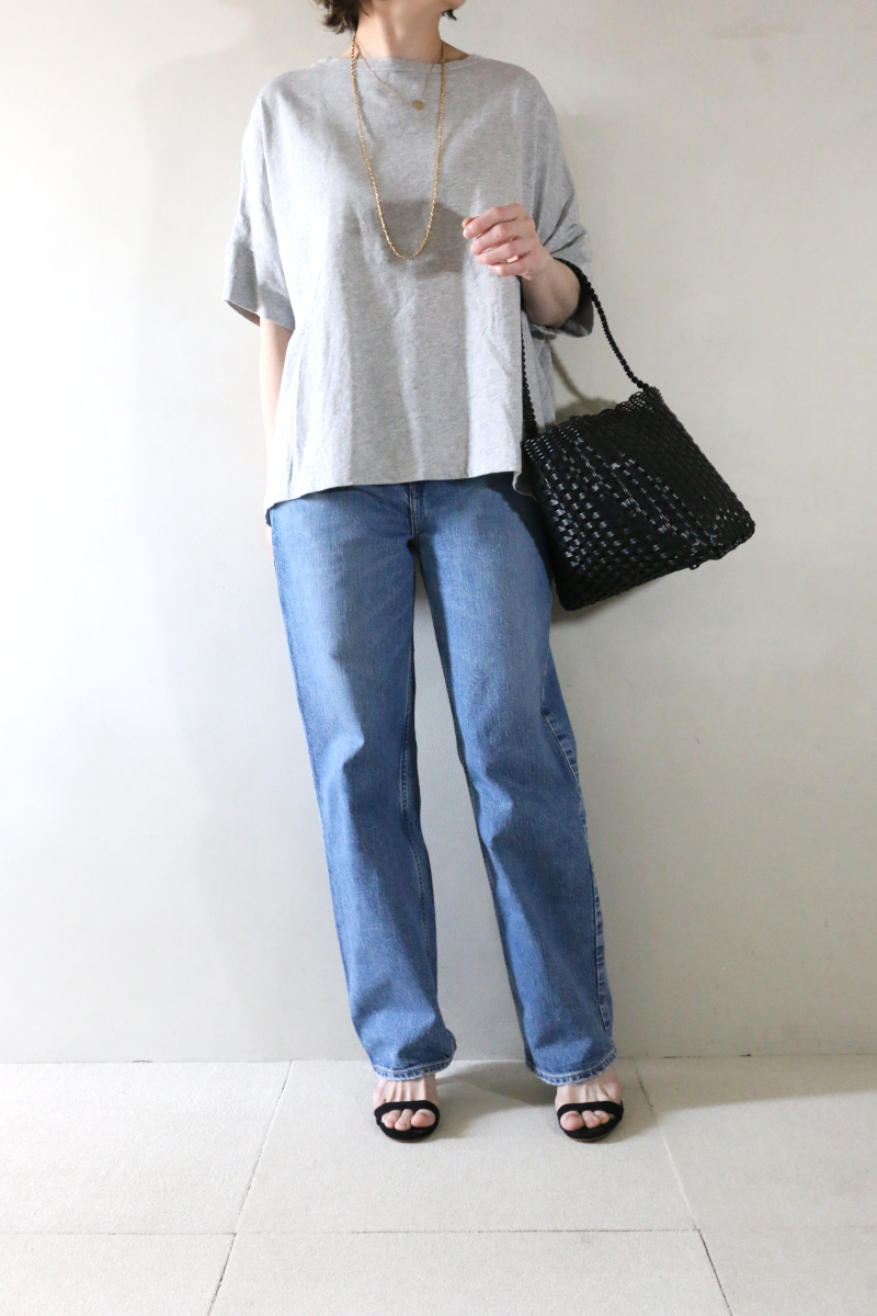 ワイドTシャツ×デニムコーデ3